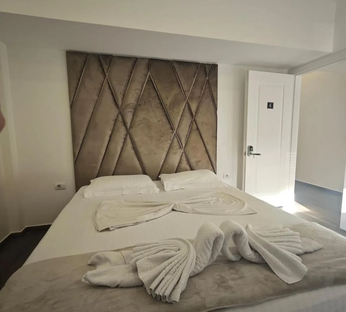 Boutique Patricia Hotel Tirana