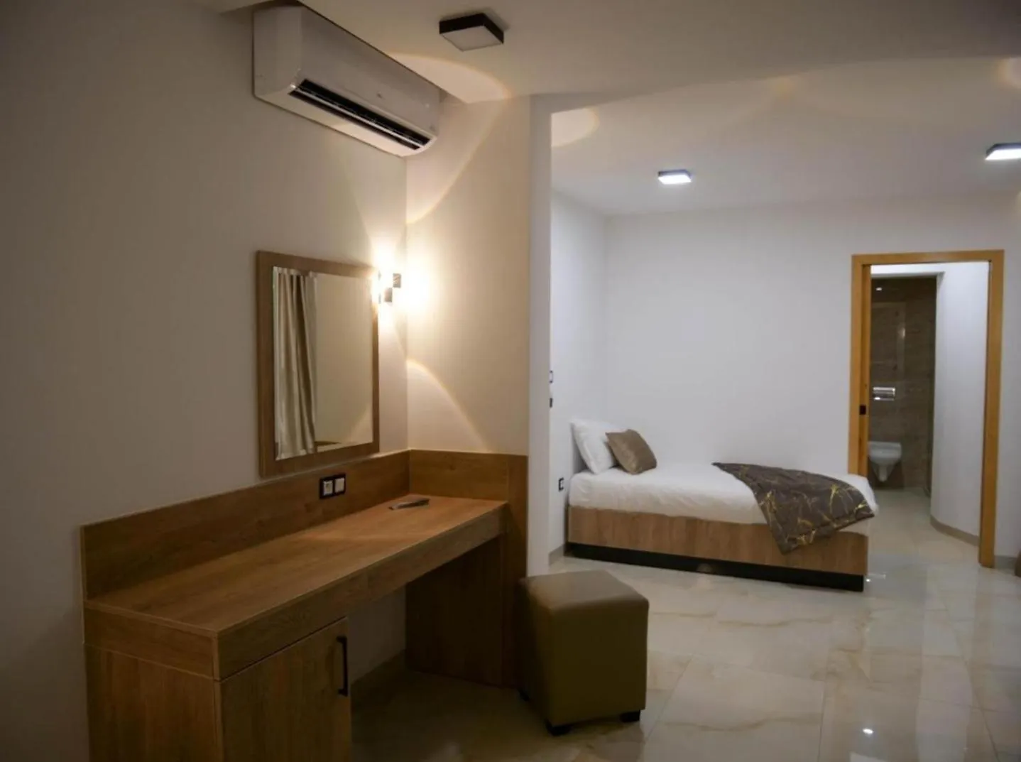 Boutique Patricia Hotel Tirana 0*,